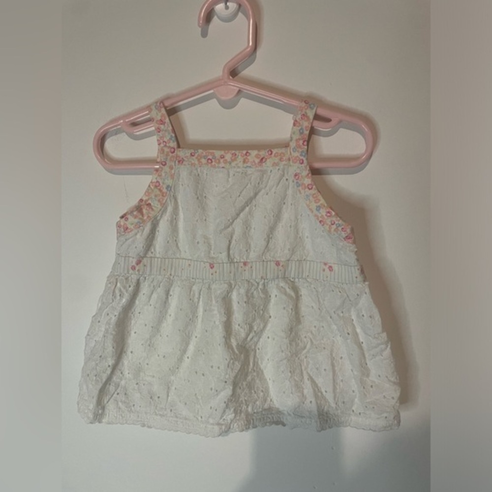 Hanna Andersson eyelet‎ top size 90 (3t)